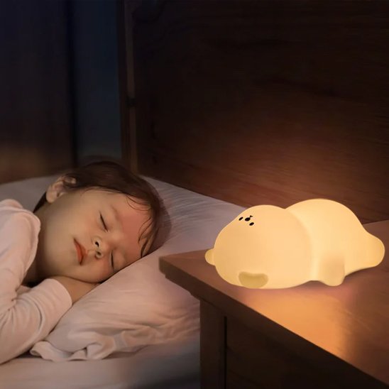 Bébé veilleuse ourson joufflu ourson rêveur
